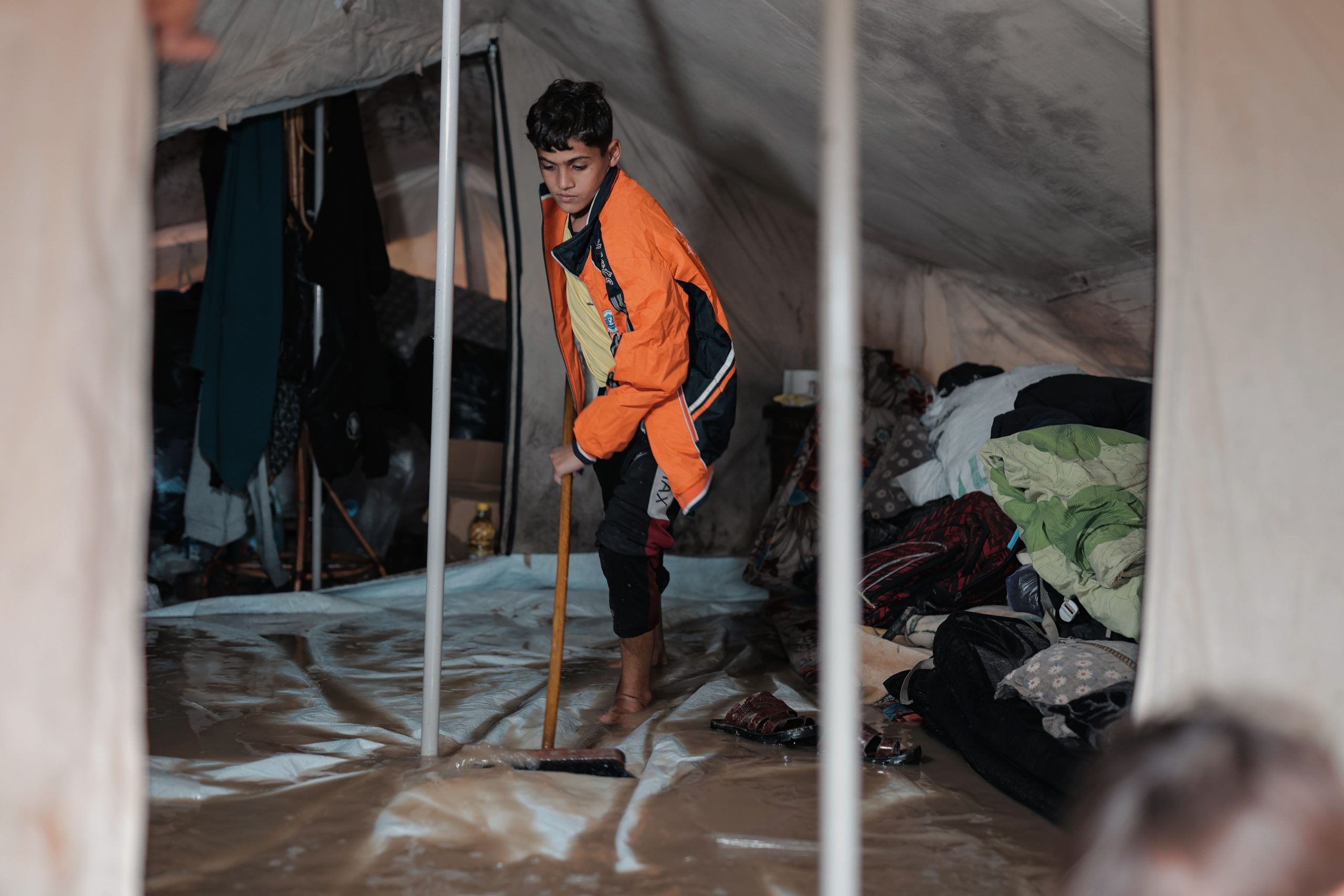 Suffering due to rain, fear of the coming winters in Gaza. post thumbnail image