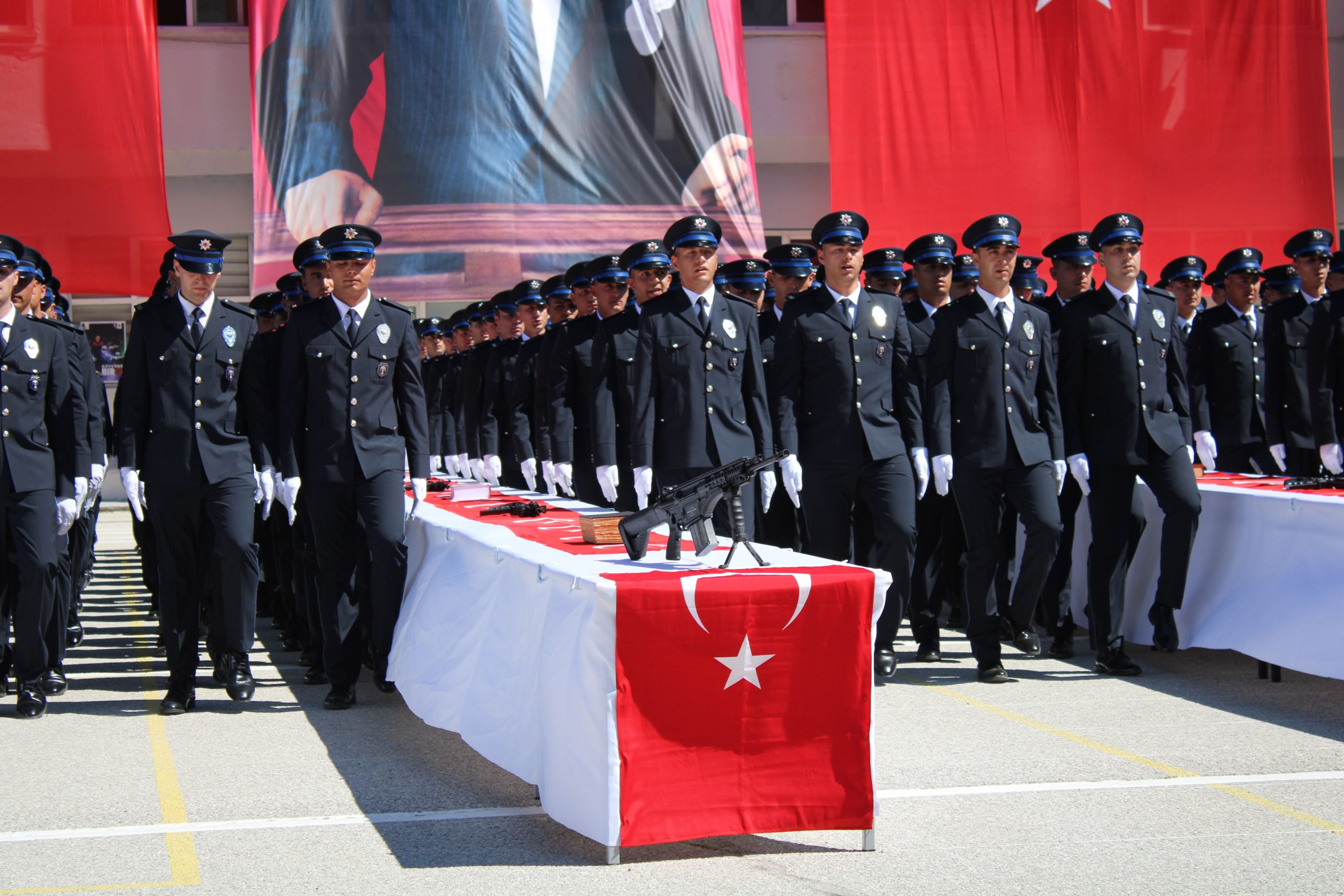 Tzahal vets and reservists: tell me about the basic training “graduation” march post thumbnail image